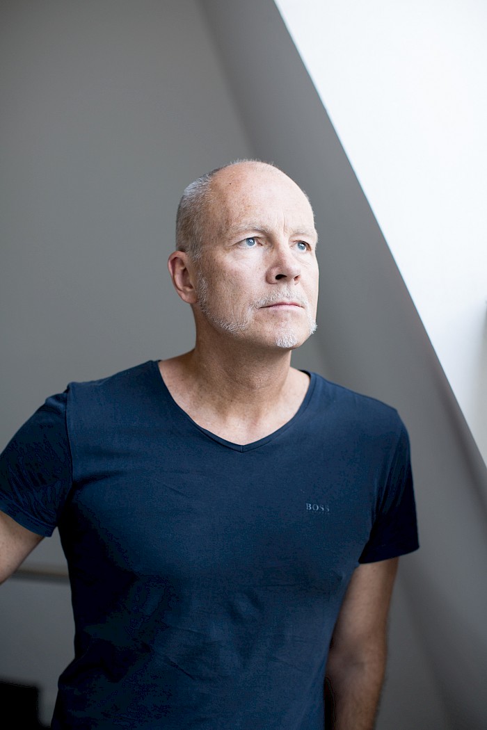 Phil Reiss Dr. Christian Welzel